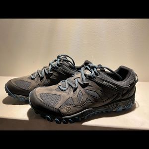 Hiking shoes Merrell